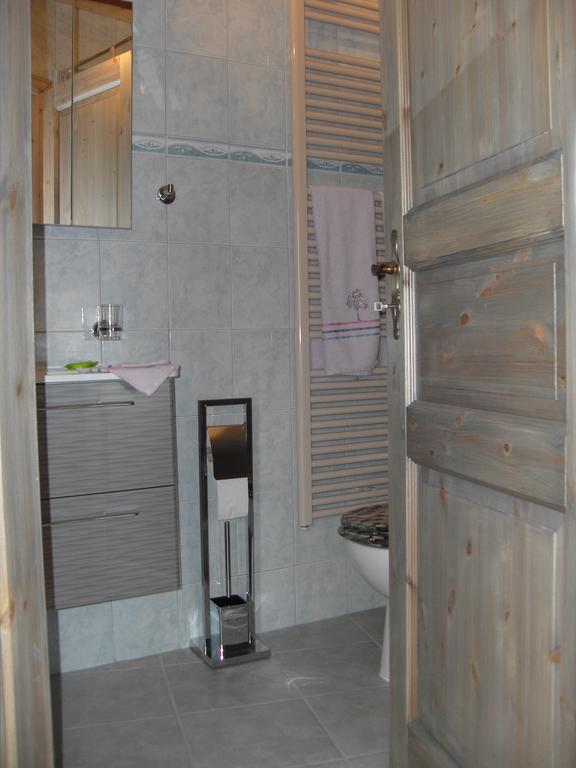 Hotel Au Creneau Gourmand Saillon Zimmer foto